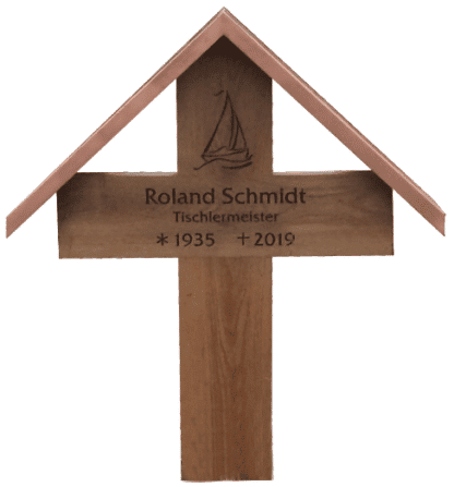 Grabkreuz Segelboot