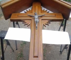Mehrmaliges Auftragen der farbigen Holzschutzlasur_5 Mehrmaliges Auftragen der farbigen Holzschutzlasur_5
